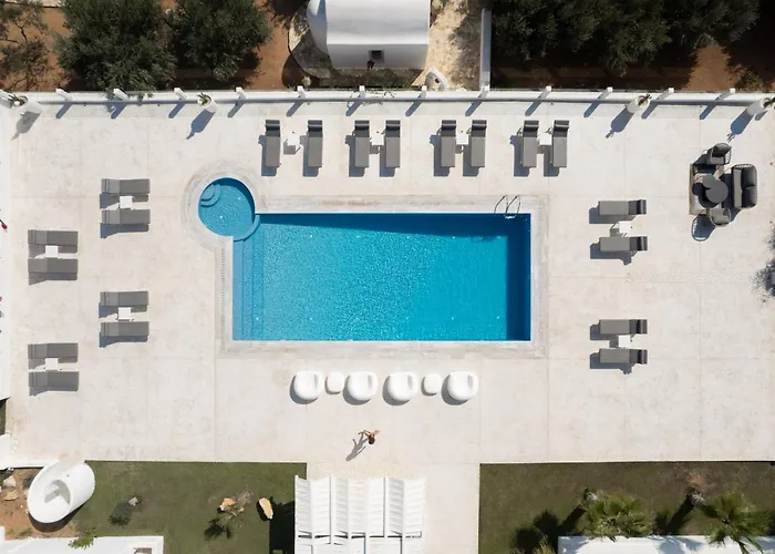 White Dunes Luxury Boutique Hotel 5*