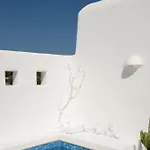 White Dunes Luxury Boutique 5* Santa Maria (Paros)