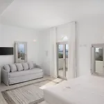 White Dunes Luxury Boutique